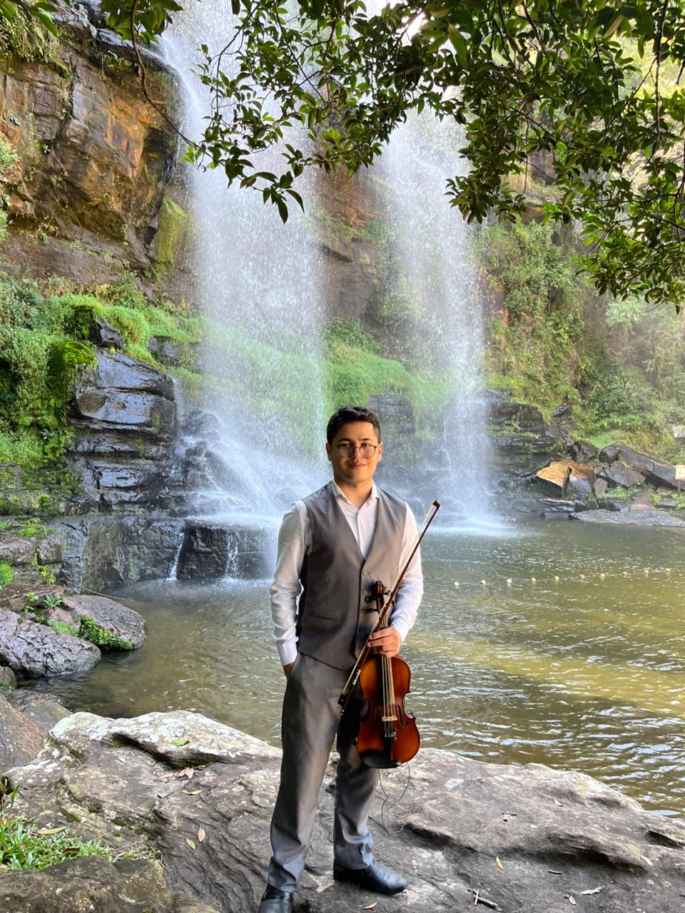 Eliel músico ao vivo — 3